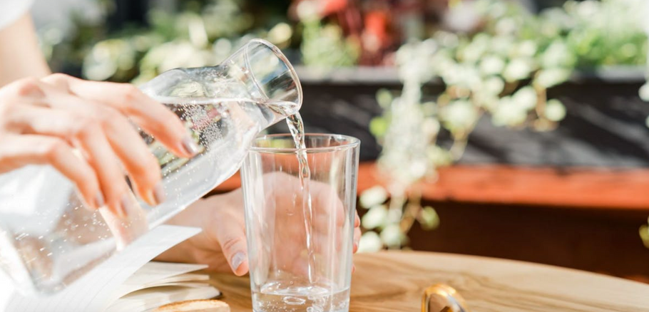 10 Ways Water Benefits the Body